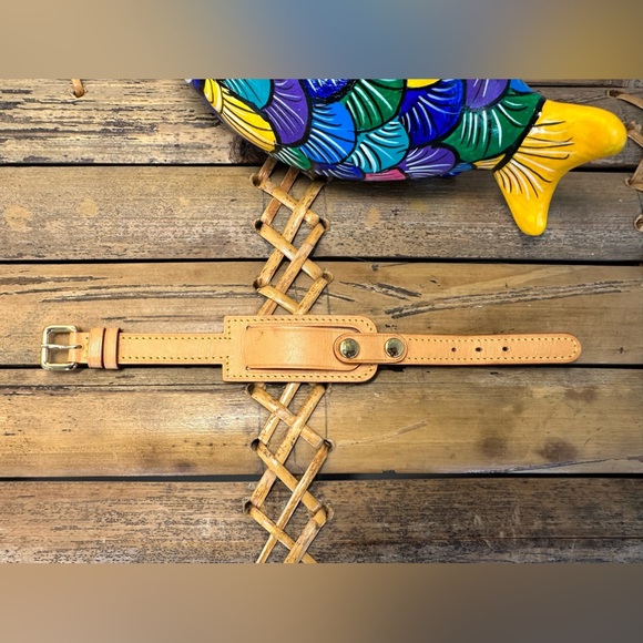 ❤️ Louis Vuitton Vachetta Porte Address Bracelet/Medical Alert/Luggage tag - Picture 3 of 17